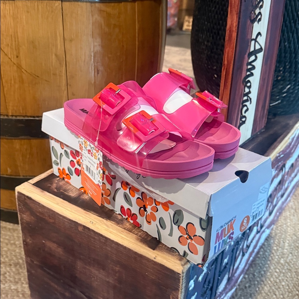 New in  Box - Muk Luks Pink Jelly Double-Buckle Slide Sandals - Picture 5 of 8